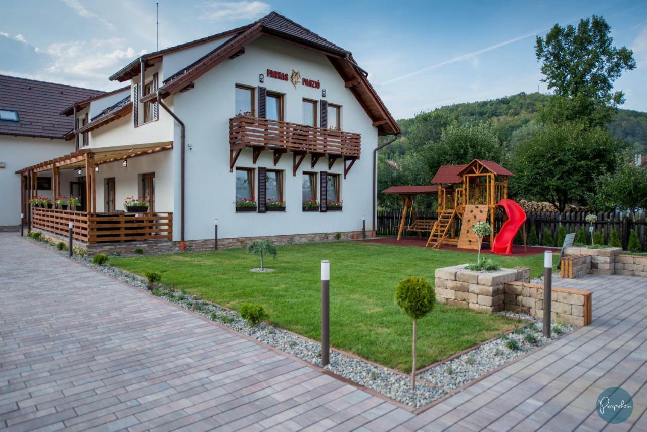 Bed and Breakfast Farkas Panzio Praid Esterno foto
