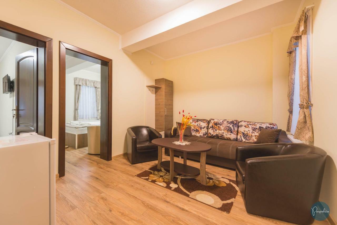 Bed and Breakfast Farkas Panzio Praid Esterno foto